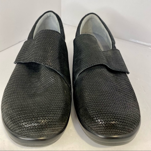 Alegria Womens Lauryn Slip On Shoes, Black Weave, 38EU (8 US) - Picture 2 of 5